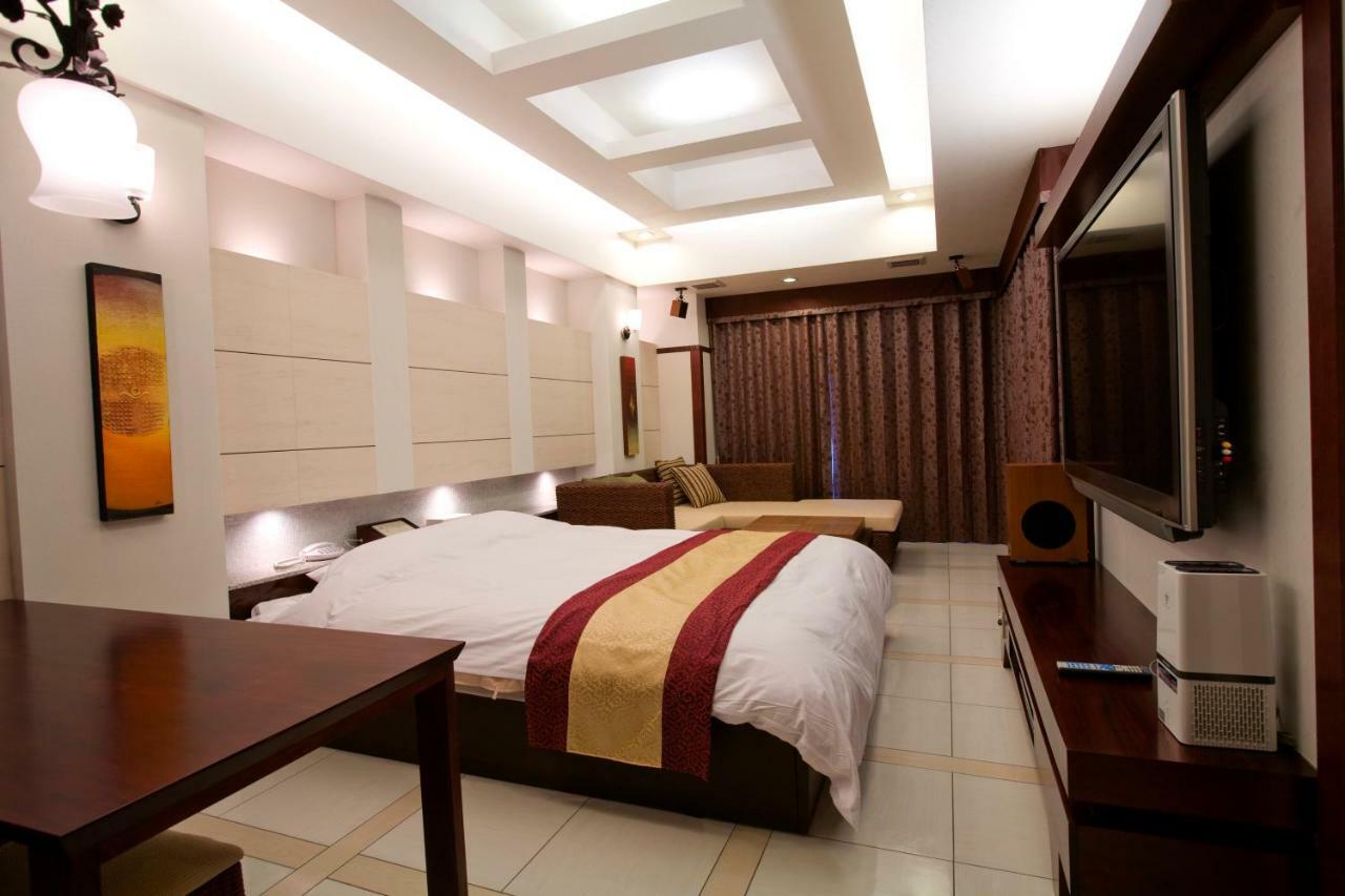 Hotel Bintang Pari Resort (Adults Only) Кобе Екстериор снимка