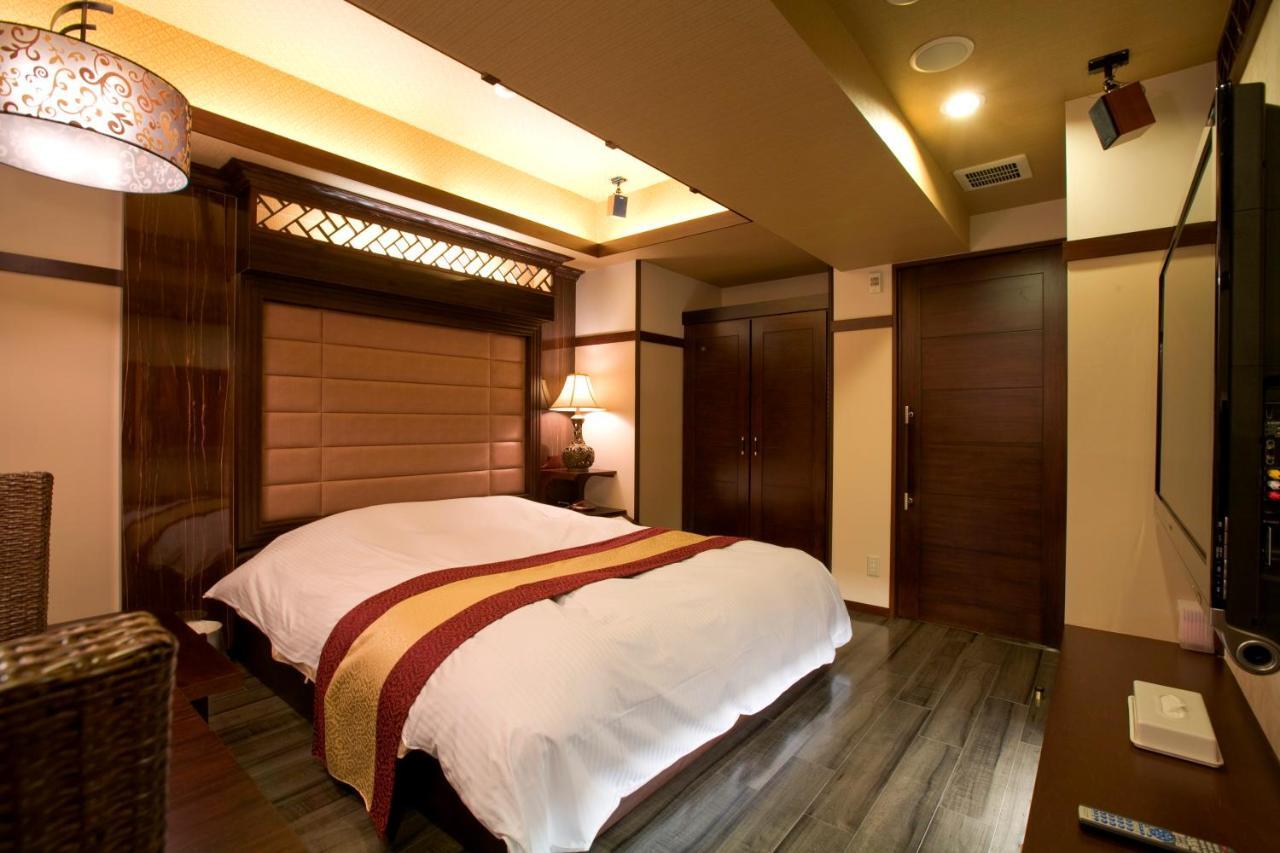 Hotel Bintang Pari Resort (Adults Only) Кобе Екстериор снимка